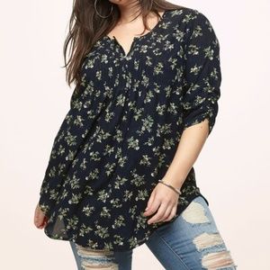 Loralette pleated floral tunic size 1x